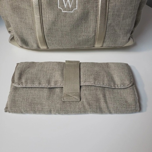 Pottery Barn Kid's Linen Classic Diaper Bag Trendy Linen Gold MSRP $199 - Picture 10 of 16